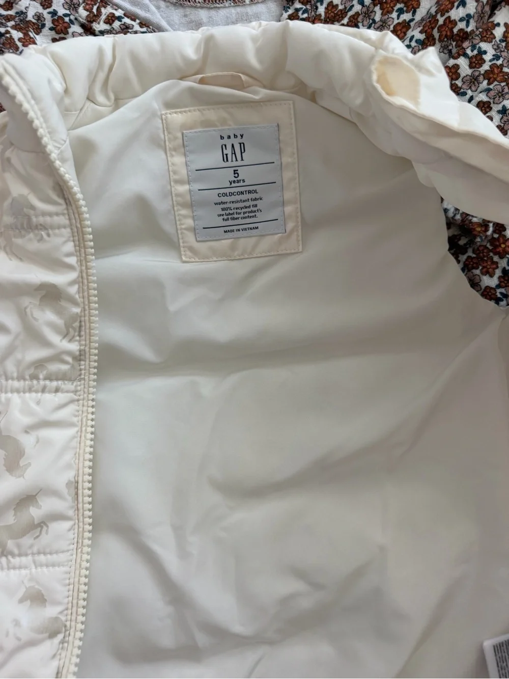 GAP vest clothing